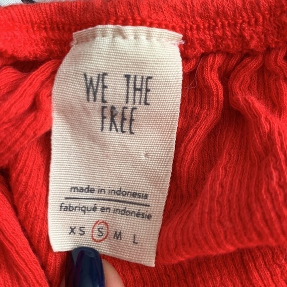 Free People We The Free Mint Julep Red Ruffle Button Down Top - Picture 6 of 7